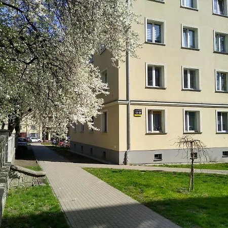 Bluebird Near Spodek Mck & Center Apartment
