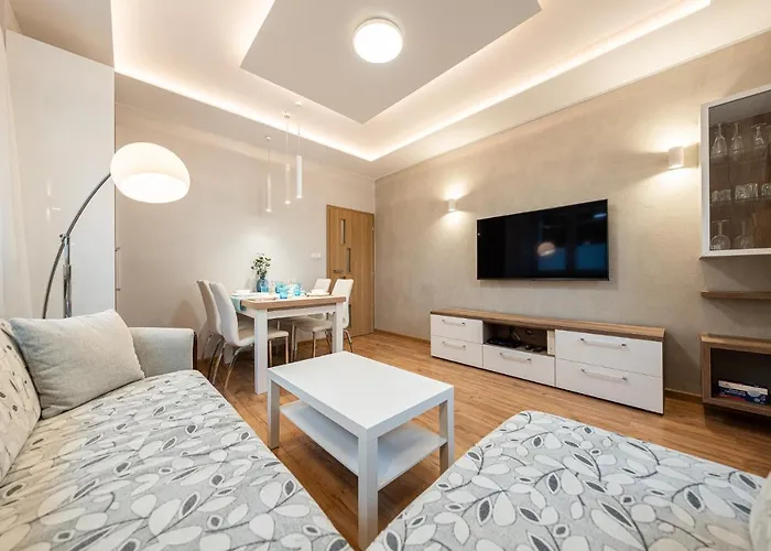 Bluebird Near Spodek Mck & Center Apartman Katowice